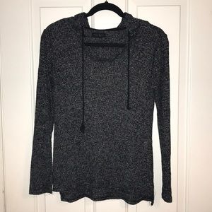 🤩 5 for $25 🤩 Hooded sweater